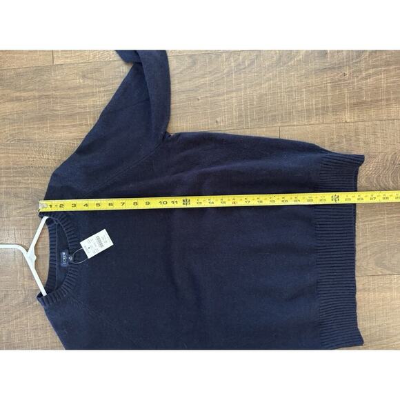 J Crew Wool Sweater Mens M Navy Slim Fit V Neck Lightweight Long Sleeve New - Picture 5 of 5